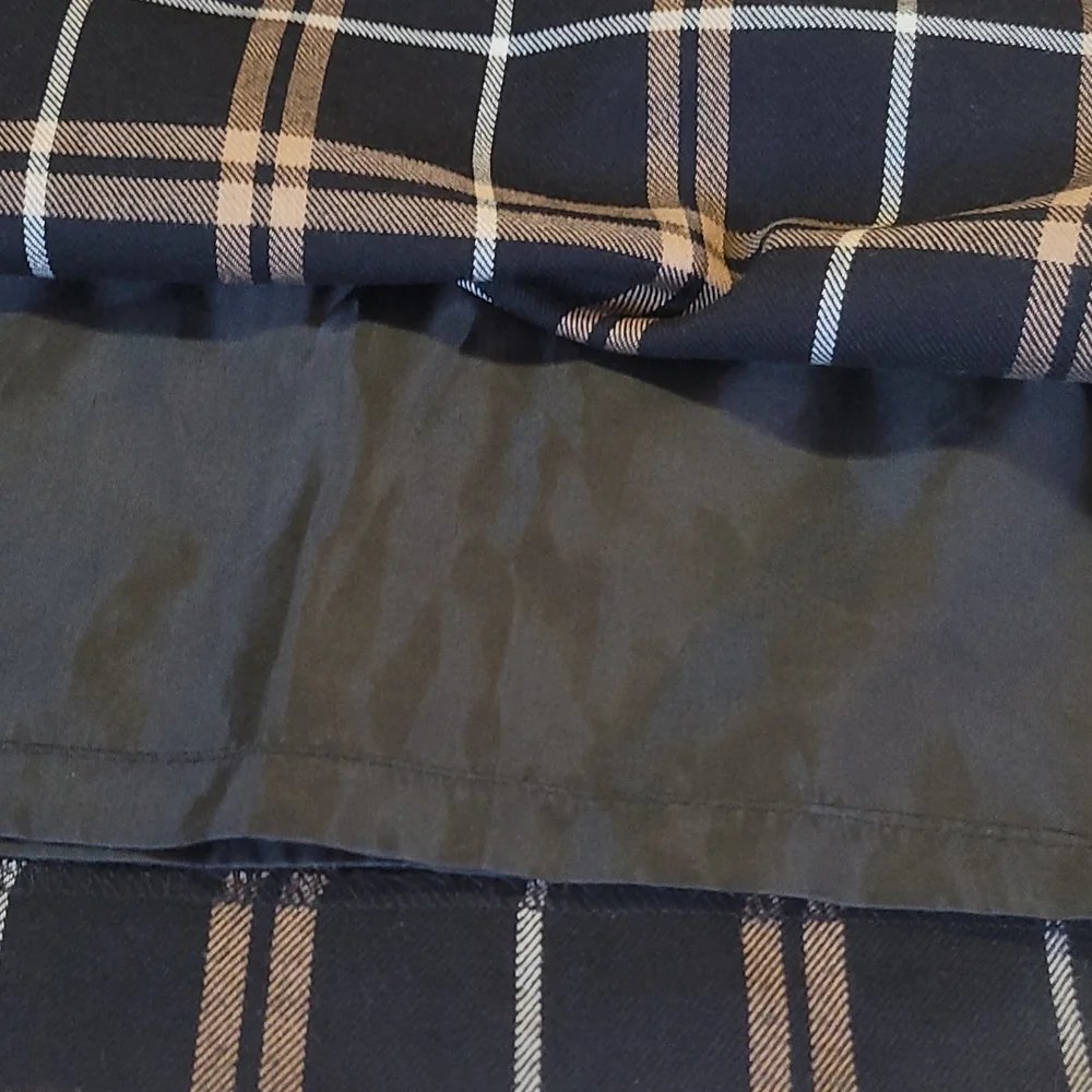 Laura Scott Plaid Skirt Black - Picture 6 of 6